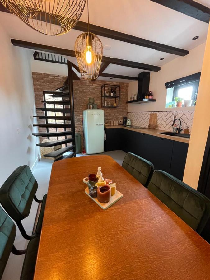 B&B Gasthuisstraat Dokkum Exterior photo